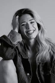 Lydia Ramírez as Cristina