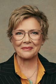 Annette Bening as Deirdre Burroughs