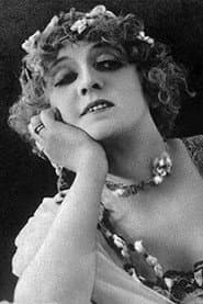 Emma Bauer as The dancer