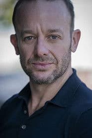 Mark Saturno as Senior Detective