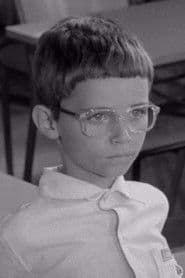 Olivier Straub as Ernesto