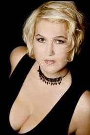 Stéphane Bissot as Françoise