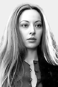 Julia Saly as Elvira Orozco