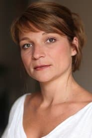 Ludivine de Chastenet as Karine