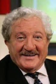 Hans Boskamp as Store manager