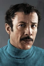 Münir Özkul as Kel Mahmut