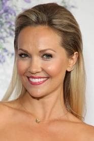 Emilie Ullerup as Hilda Randall