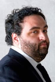 Nicola Nocella as Giulio