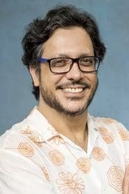 Lúcio Mauro Filho as Castanha (voice)