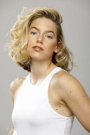 Georgia Simmons as Terri's Mother