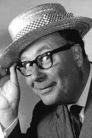 Heinz Erhardt as Gottlieb Sänger