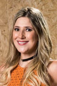 Dani Calabresa as Caroline