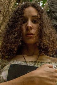 Carol Aragão as Ester