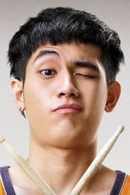 Thawat Pornrattanaprasert as X