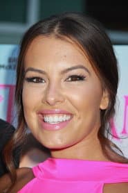 Sandra Hinojosa as Tricia