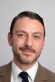 Enzo Cilenti as Gran Maestro