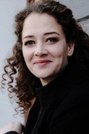 Oona-Devi Liebich as Malen