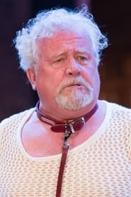 Ian Redford as Tom Braxton