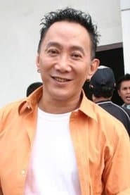 Robby Tumewu as Soe Lie Piet