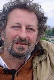 Massoud Hattou as Mok