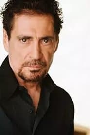 Daniel Faraldo as Chino