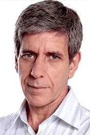 Giulio Lopes as Pai de João / João's father