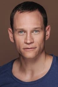 Vinzenz Kiefer as Frankie Königsberg