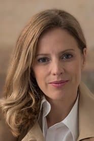 María Molins as Coral Folch