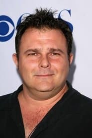 Jeremy Ratchford as Glen Seifert