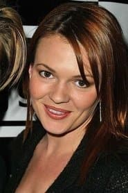 Claudette Mink as Lauren Majors