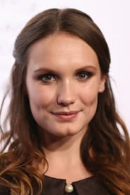 Ana Girardot as Anne