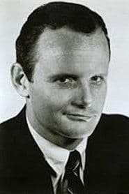 William Traylor as Sackett