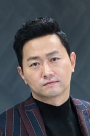 Kim Yu-seok as Kang Seong-ho