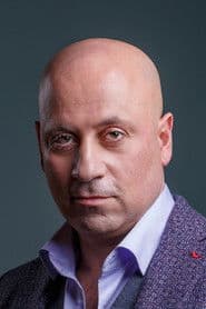 Timur Bazinskiy as Boris