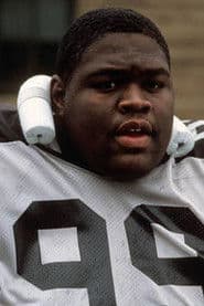 Tab Thacker as Phillip Finch