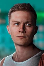 Jeppe Fogsgaard as Johnnie Allen