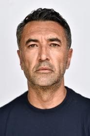 Mehmet Kurtuluş as Gabriel