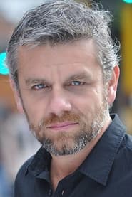 Fabrizio Aguilar as Jorge