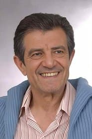 Eriş Akman as Eriş