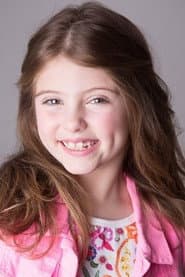 Lorena Queiroz as Bia