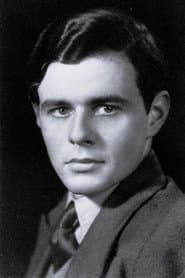 Niall MacGinnis as Kruger