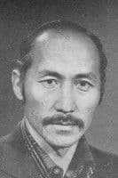 Suimenkul Chokmorov as Jan Bao