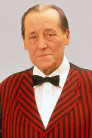 Martin Jente as Quintus