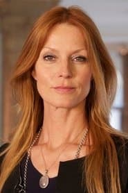 Esther Schweins as Dr. Ekjulat