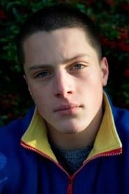 Simon Rérolle as Tristan Badiola