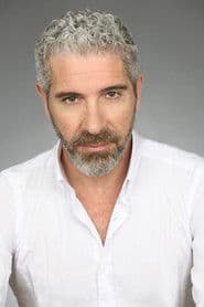 Eduardo Velasco as Antonio