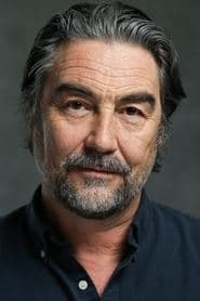 Nathaniel Parker as Viola