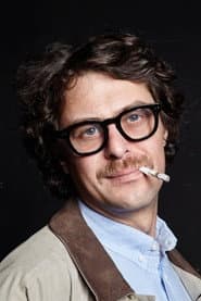 Miloš Vlalukin as Sima