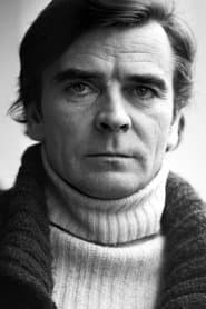 Zygmunt Malanowicz as recepcjonista w hotelu "Europejskim"