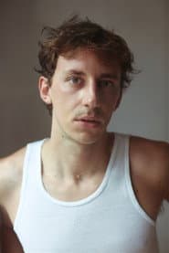 Alix Gavoille as Sam